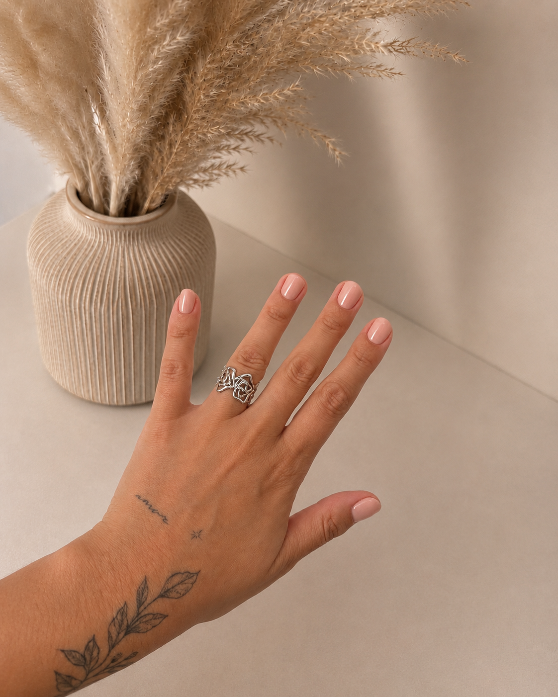 Ring met roos patroon zilver